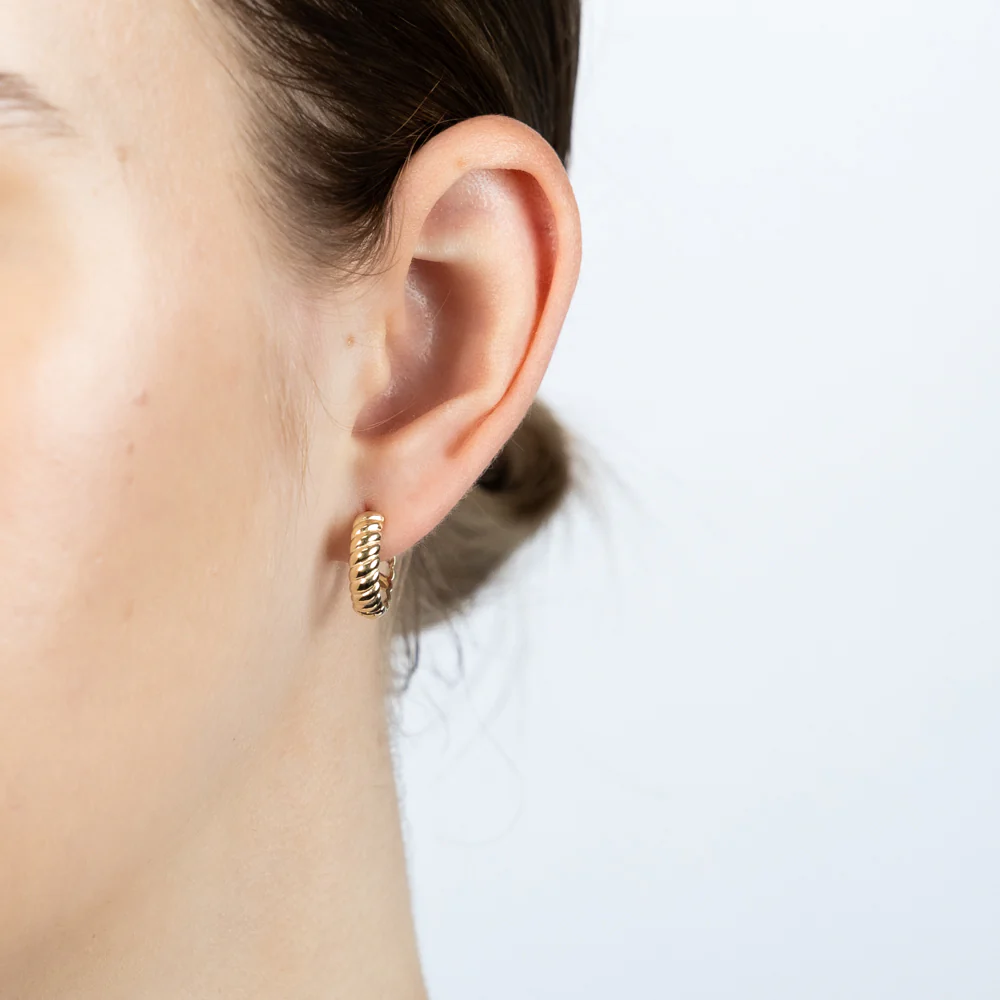 9ct Yellow Gold Patterned 10.5mm Hoop Earrings - Image 2