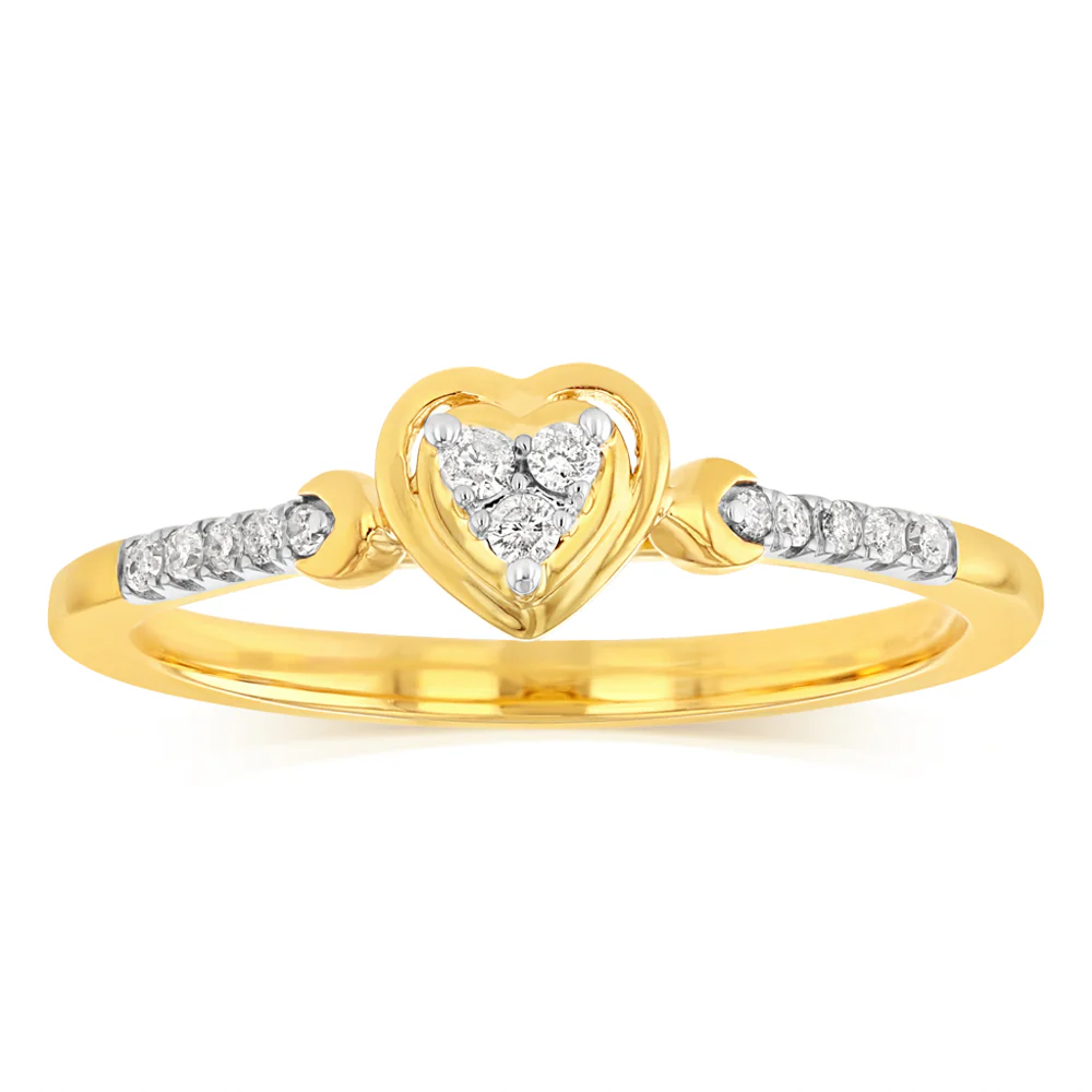 Diamond Heart Promise Ring with 13 Diamonds in Gold Plated Sterling Silver