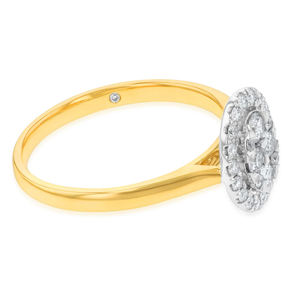 Flawless 1/2 carat 9ct Oval Yellow & White Gold Diamond Ring - Image 3