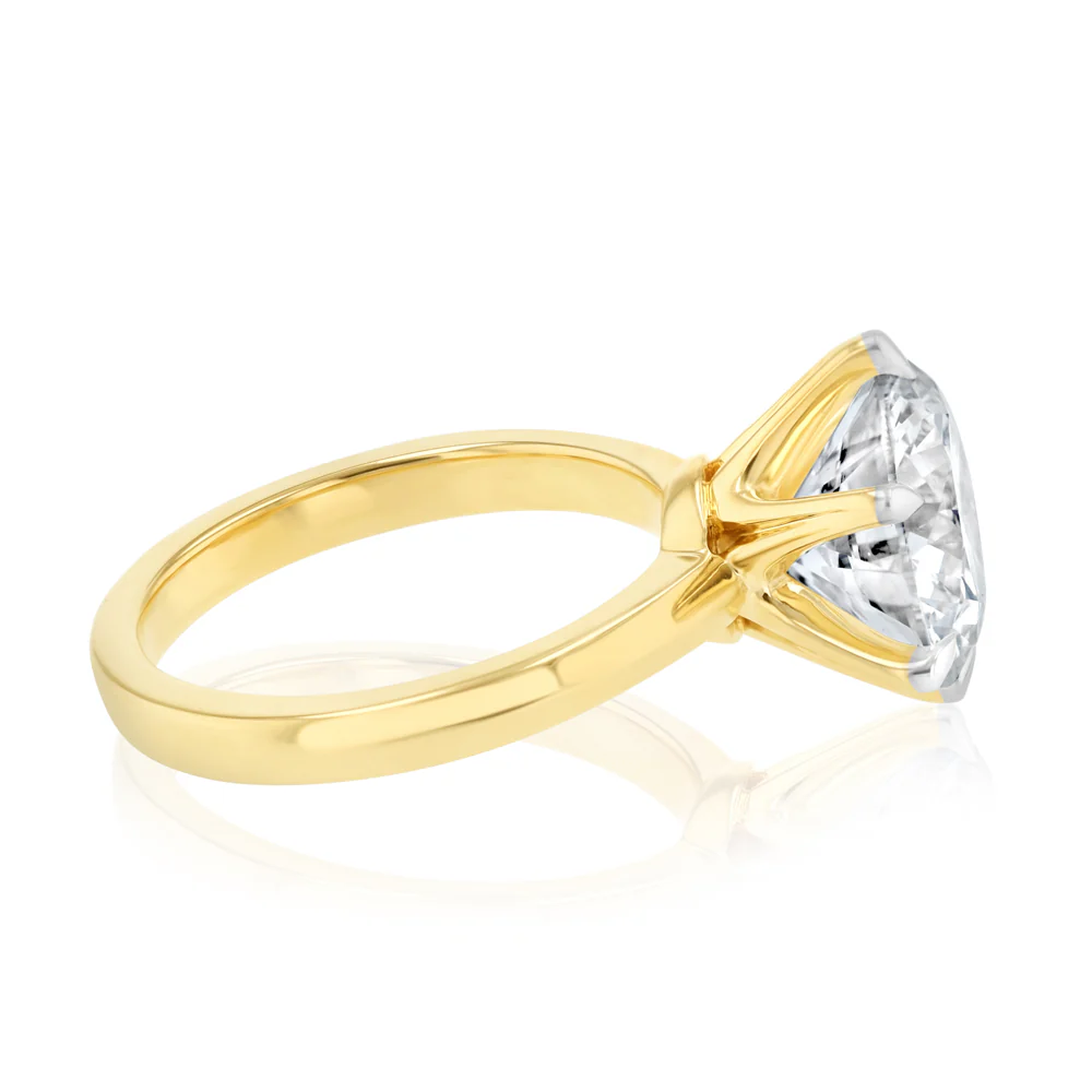Luminesce Lab Grown 4 Carat Diamond Brilliant Solitaire Ring in 9ct Yellow Gold - Image 2