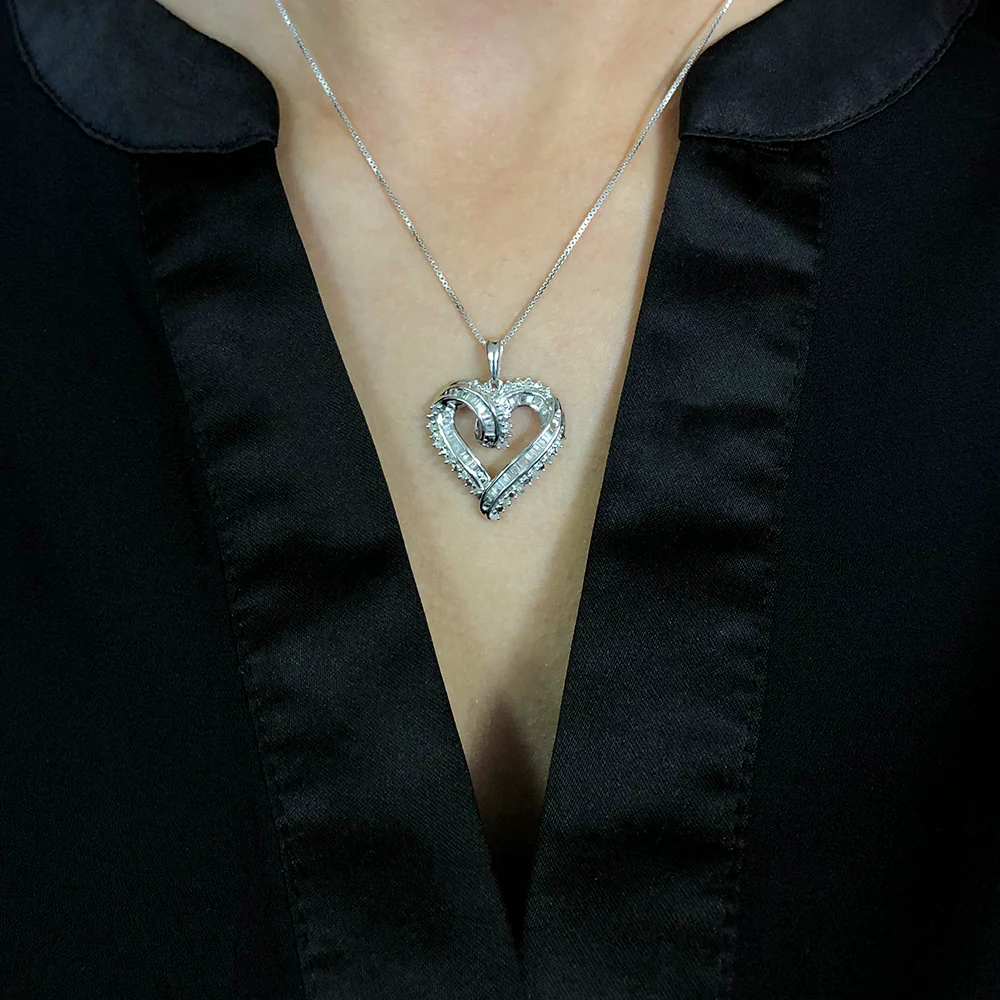 Sterling Silver 1/2 Carat Heart Diamond Pendant on 45cm Chain - Image 2